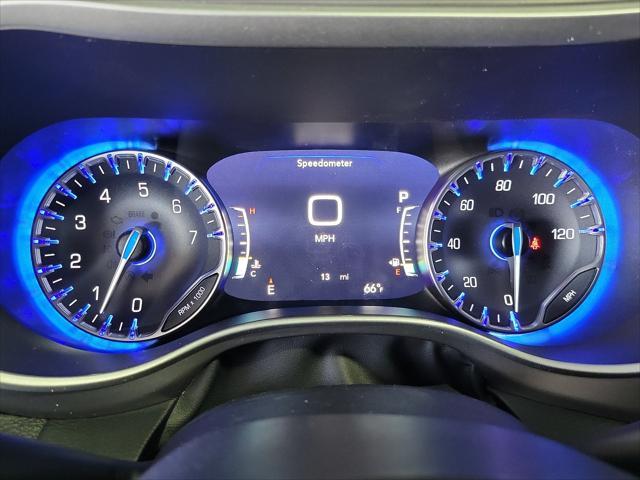 new 2025 Chrysler Pacifica car, priced at $38,302