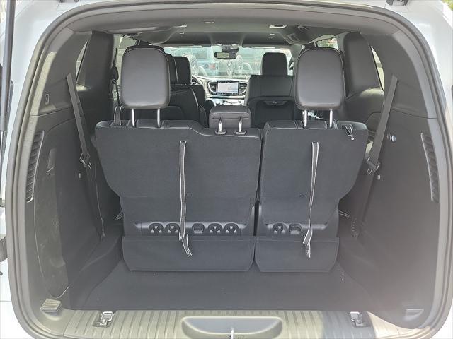 new 2025 Chrysler Pacifica car, priced at $41,752