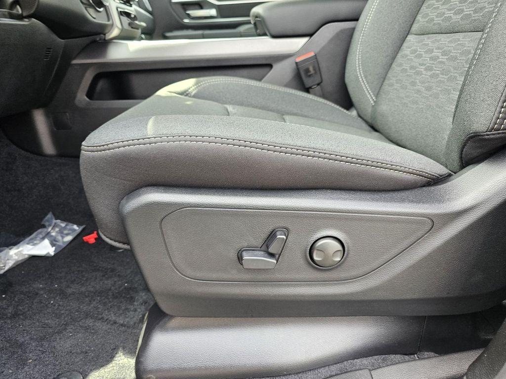 new 2026 Ram 1500 car, priced at $46,995