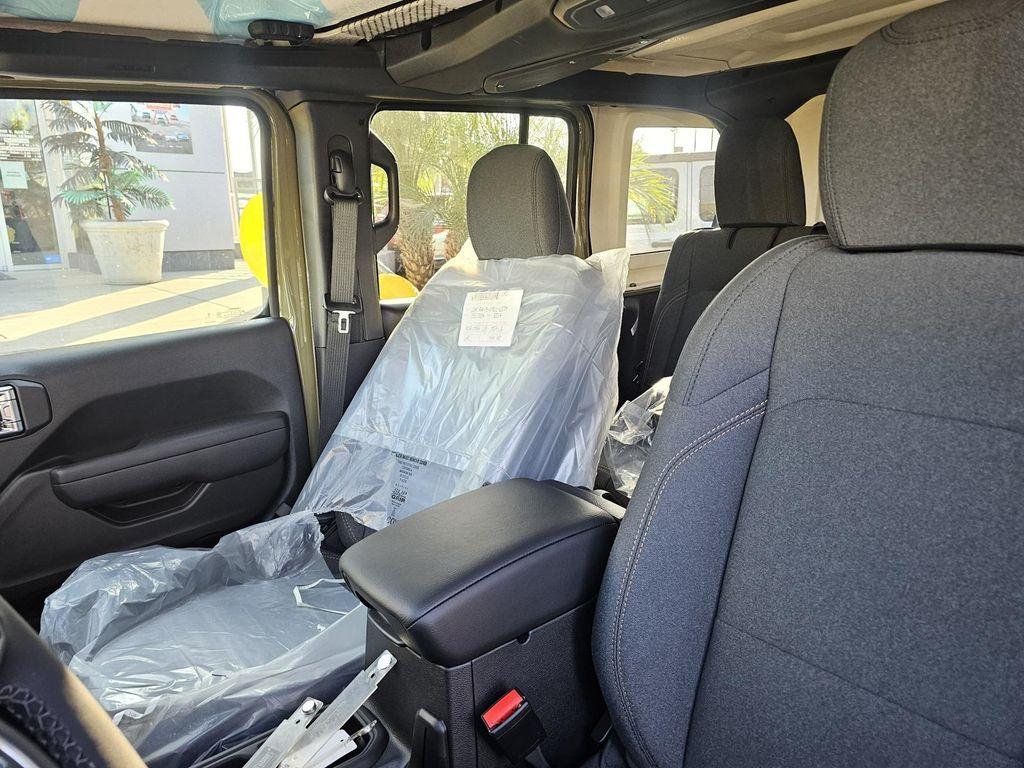 new 2025 Jeep Wrangler car, priced at $37,995