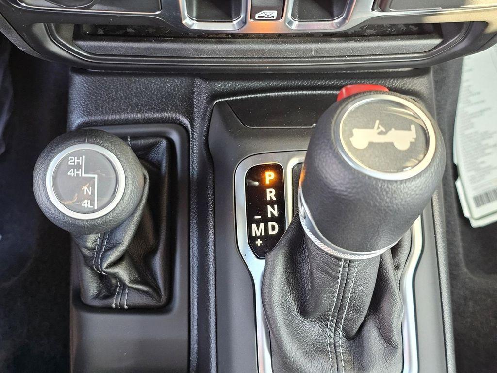 new 2025 Jeep Wrangler car, priced at $37,995