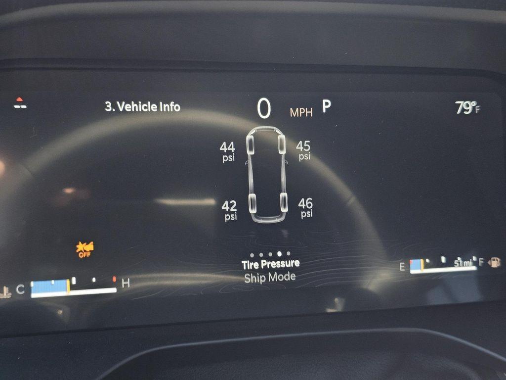 new 2025 Jeep Grand Cherokee L car, priced at $31,895