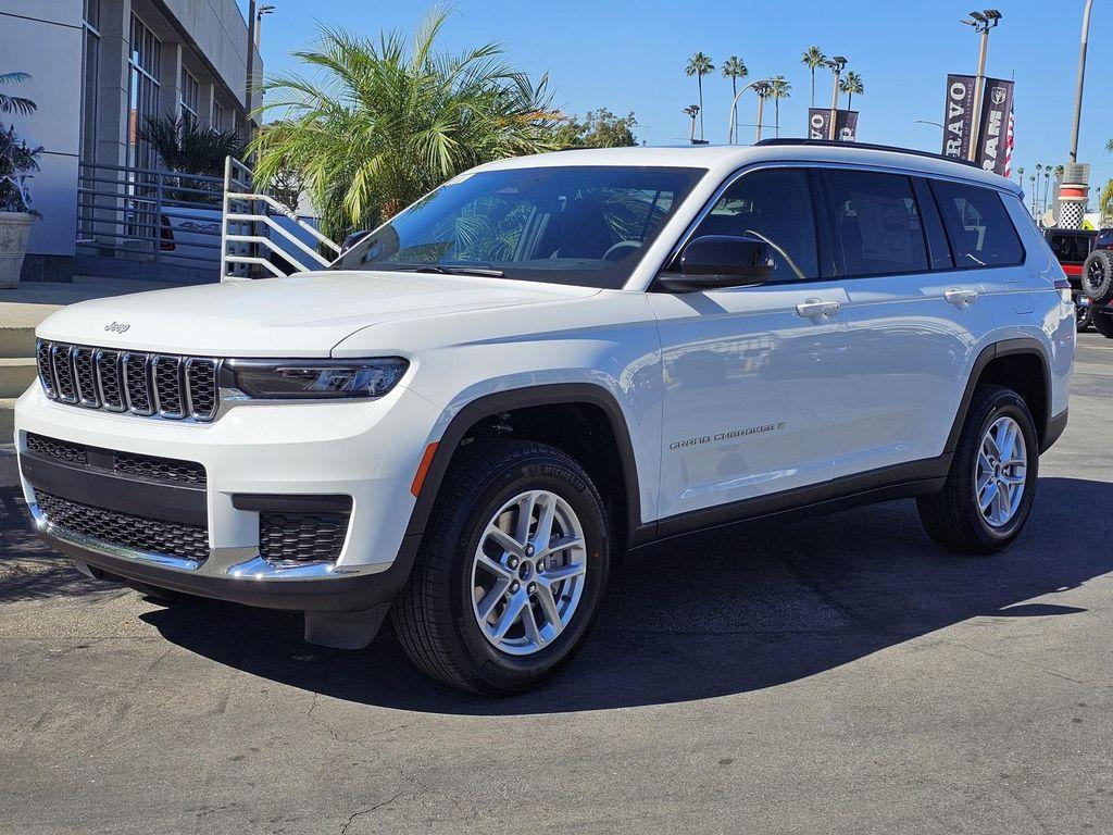 new 2025 Jeep Grand Cherokee L car, priced at $31,895