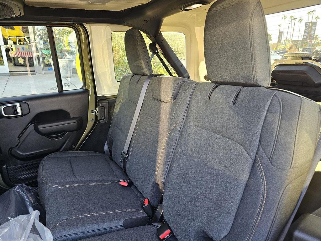 new 2025 Jeep Wrangler car, priced at $41,680