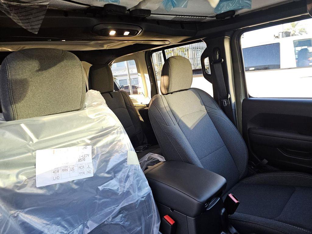 new 2025 Jeep Wrangler car, priced at $41,680