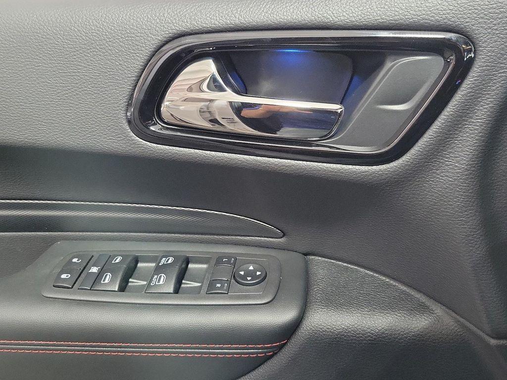 new 2025 Dodge Durango car, priced at $33,995
