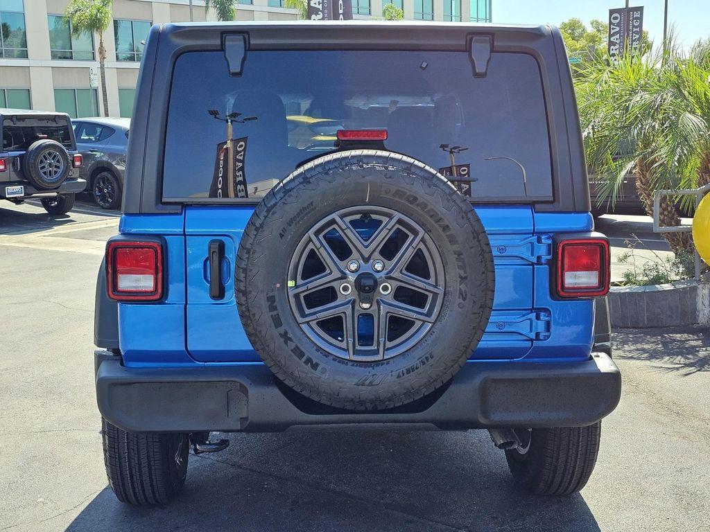 new 2025 Jeep Wrangler car, priced at $41,680