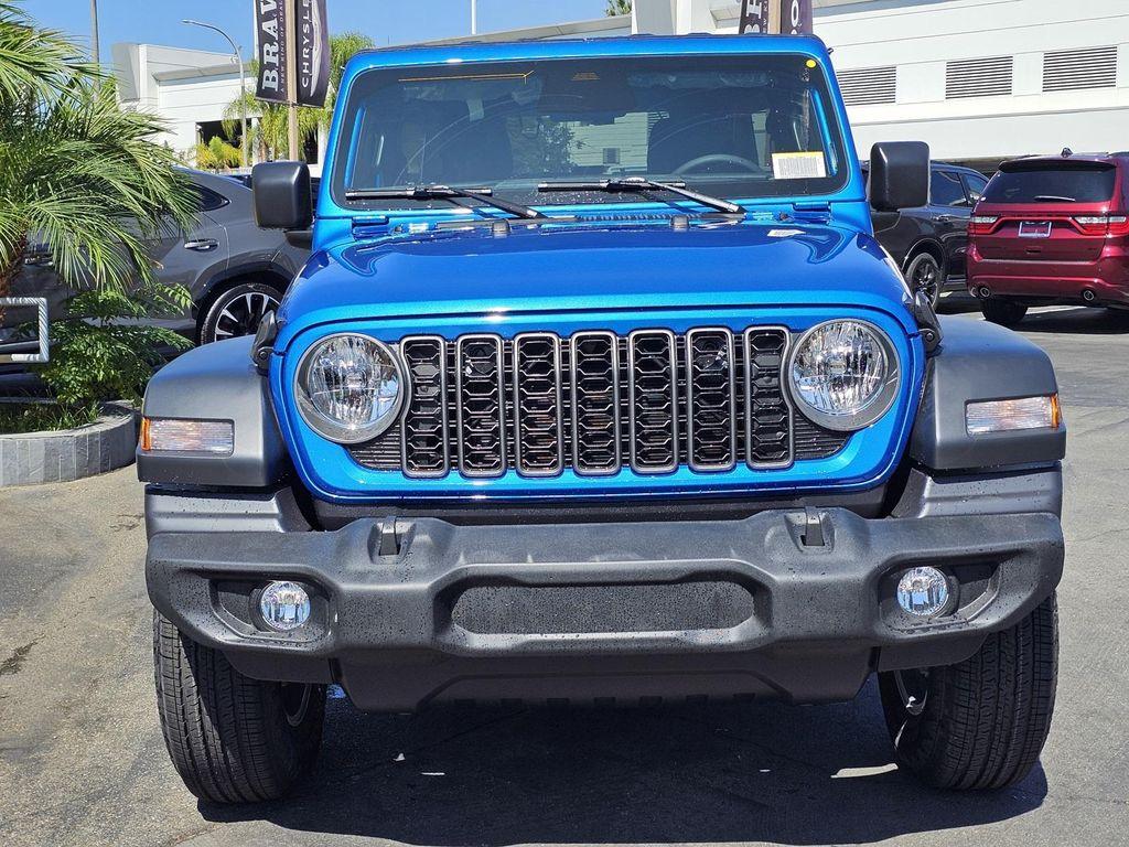 new 2025 Jeep Wrangler car, priced at $41,680