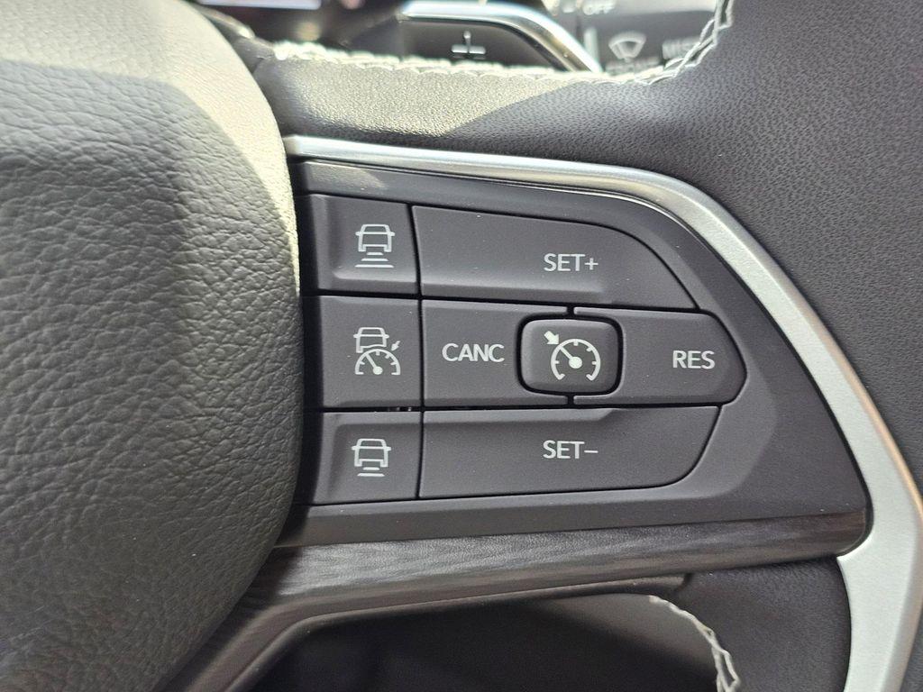 new 2025 Jeep Grand Cherokee L car, priced at $35,875