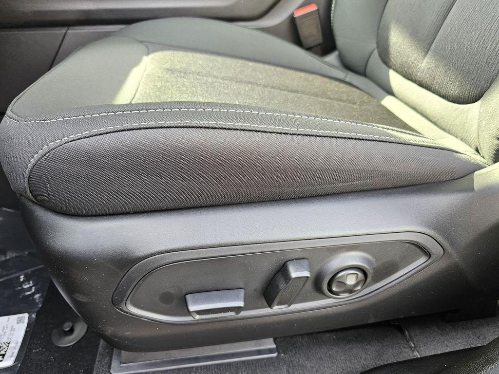 new 2025 Jeep Grand Cherokee L car, priced at $35,875