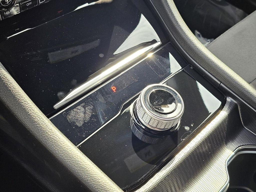 new 2025 Jeep Grand Cherokee L car, priced at $35,875