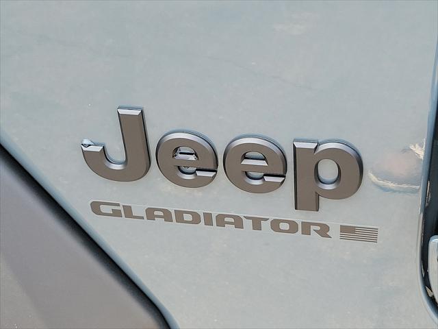 new 2025 Jeep Gladiator car, priced at $43,563