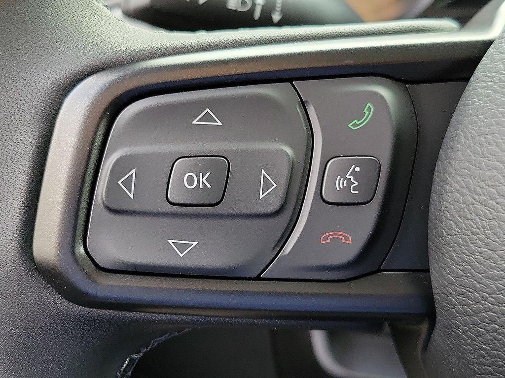 new 2025 Jeep Gladiator car, priced at $37,295