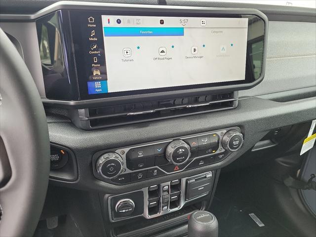 new 2025 Jeep Gladiator car, priced at $43,563