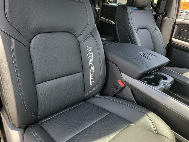 new 2025 Ram 1500 car, priced at $59,285