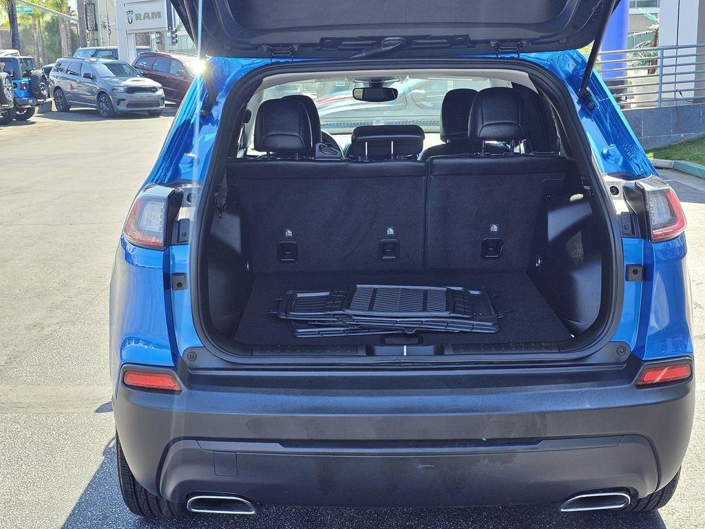 used 2022 Jeep Cherokee car, priced at $22,971