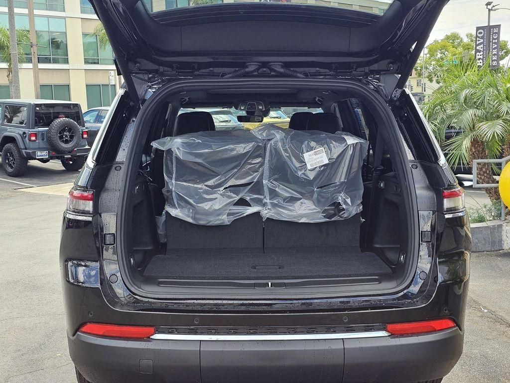 new 2025 Jeep Grand Cherokee L car, priced at $43,360