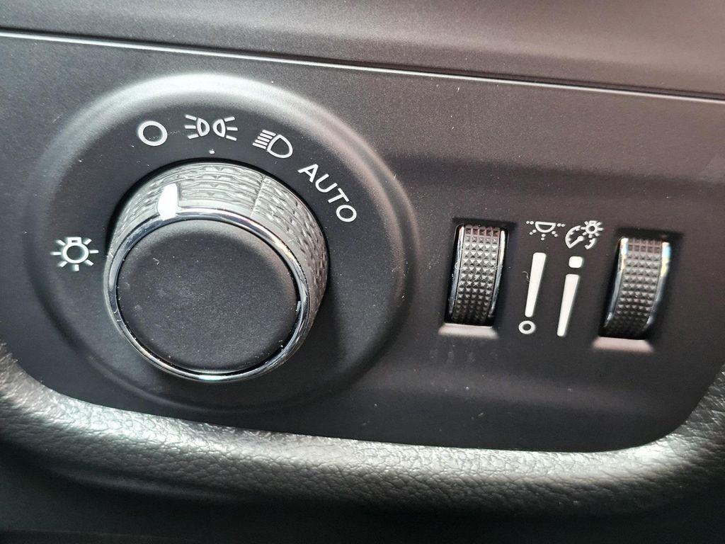 new 2025 Jeep Grand Cherokee L car, priced at $43,360