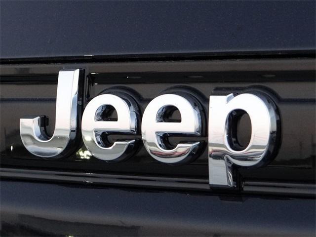 new 2023 Jeep Grand Cherokee car, priced at $44,995