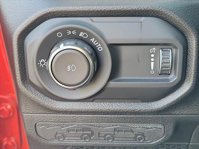 new 2025 Jeep Wrangler car, priced at $39,995