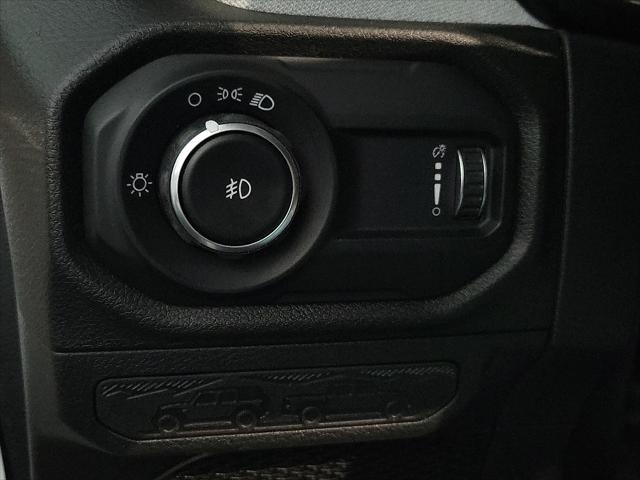 new 2025 Jeep Wrangler car, priced at $31,143