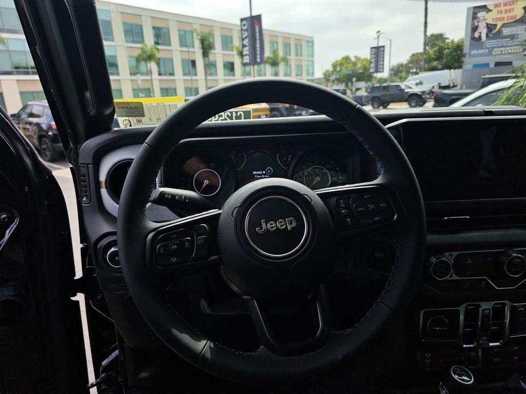 new 2025 Jeep Wrangler car, priced at $41,995