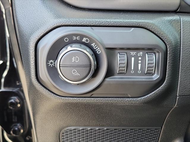 used 2022 Jeep Gladiator car, priced at $34,955