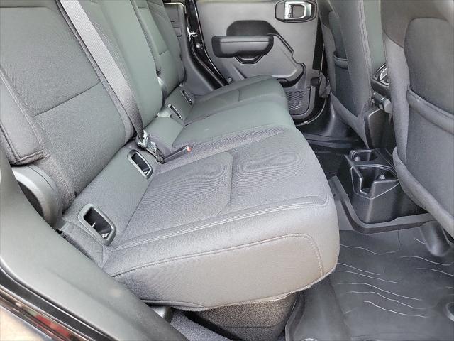 used 2022 Jeep Gladiator car, priced at $34,955