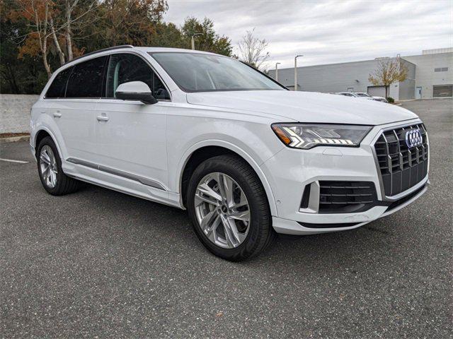 used 2023 Audi Q7 car, priced at $45,284