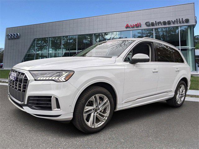 used 2023 Audi Q7 car, priced at $45,284