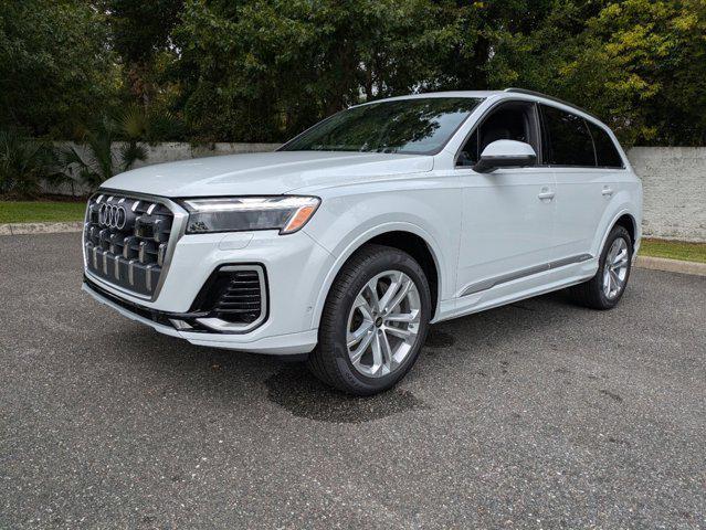 new 2025 Audi Q7 car, priced at $71,800