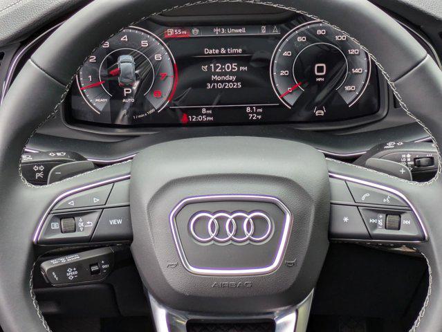 new 2025 Audi Q7 car, priced at $77,840