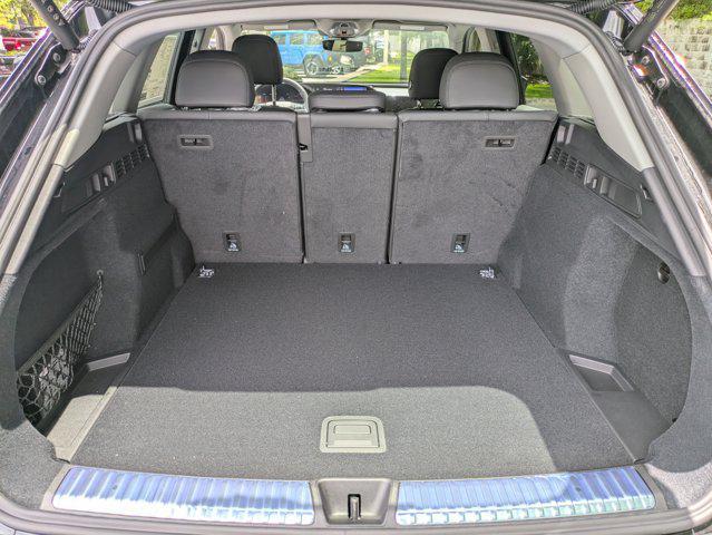 new 2025 Audi Q5 car, priced at $58,100