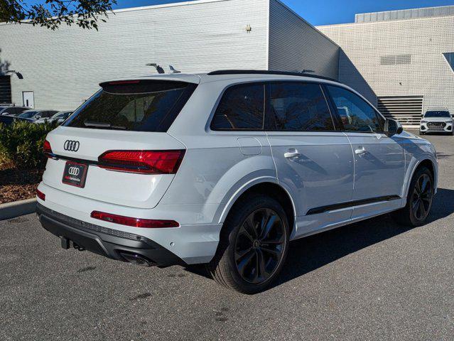 new 2025 Audi Q7 car, priced at $77,750