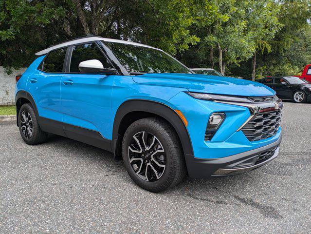 used 2025 Chevrolet TrailBlazer car, priced at $27,591