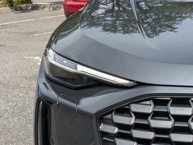 new 2025 Audi Q5 car, priced at $61,300