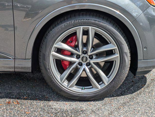 new 2026 Audi Q7 car, priced at $85,590