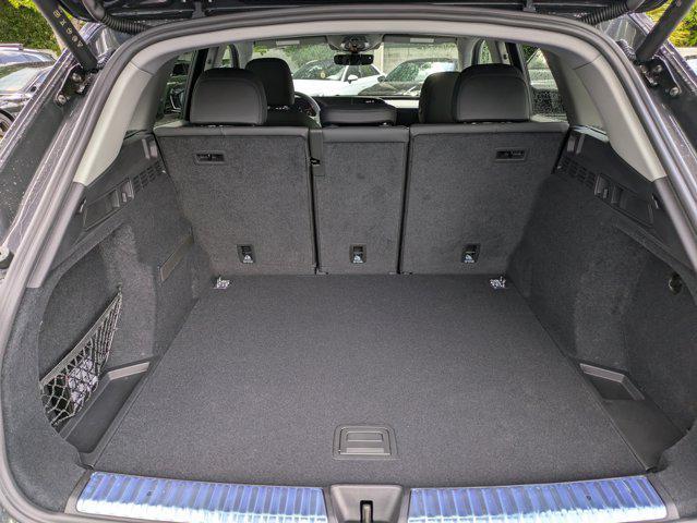 new 2025 Audi Q5 car, priced at $58,190