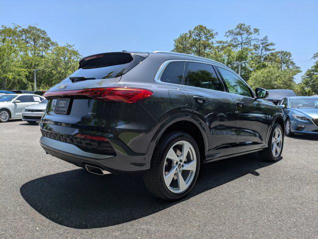 new 2025 Audi Q5 car, priced at $60,975