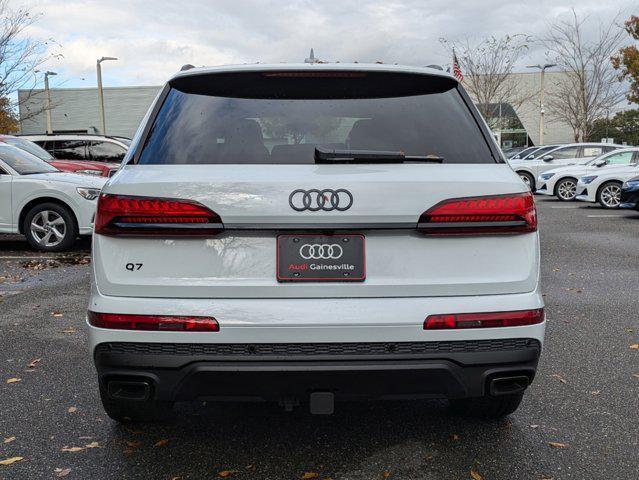 new 2025 Audi Q7 car, priced at $77,605