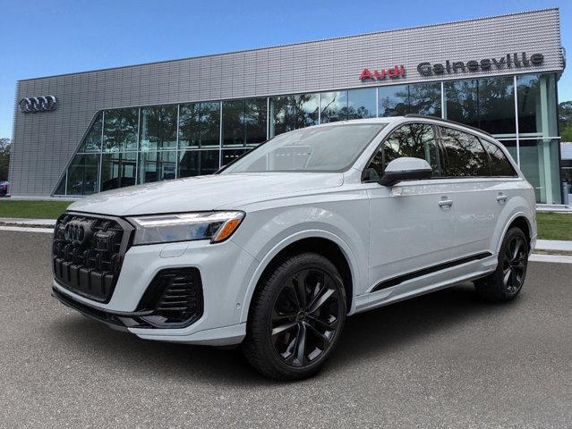 new 2025 Audi Q7 car, priced at $77,605