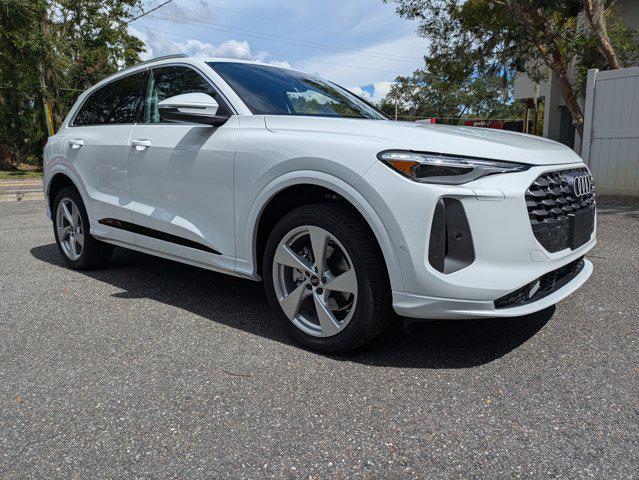 new 2025 Audi Q5 car, priced at $60,440