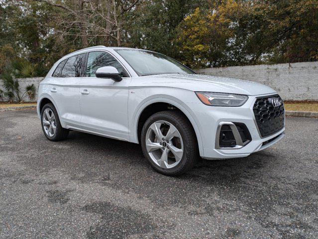 new 2025 Audi Q5 car, priced at $58,085