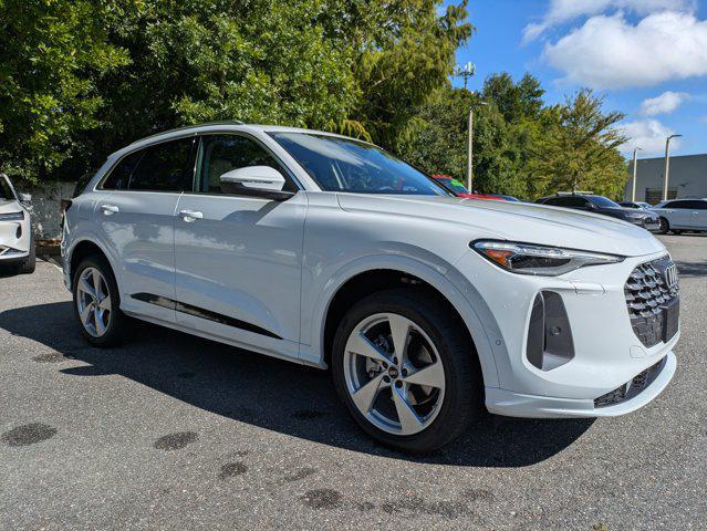 new 2025 Audi Q5 car, priced at $60,440