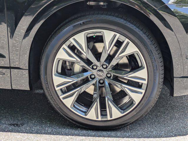 new 2025 Audi Q8 car, priced at $86,335
