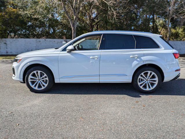 new 2025 Audi Q7 car, priced at $65,600