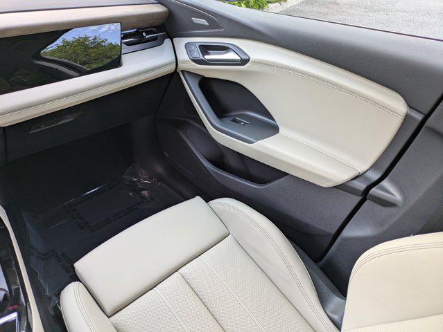 new 2025 Audi Q6 e-tron car, priced at $75,750