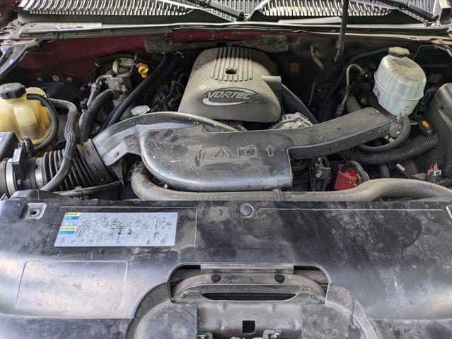 used 2006 Chevrolet Avalanche car, priced at $8,991