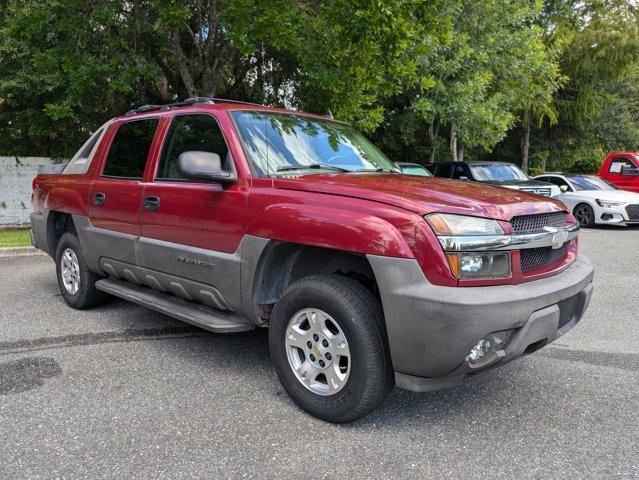 used 2006 Chevrolet Avalanche car, priced at $8,991