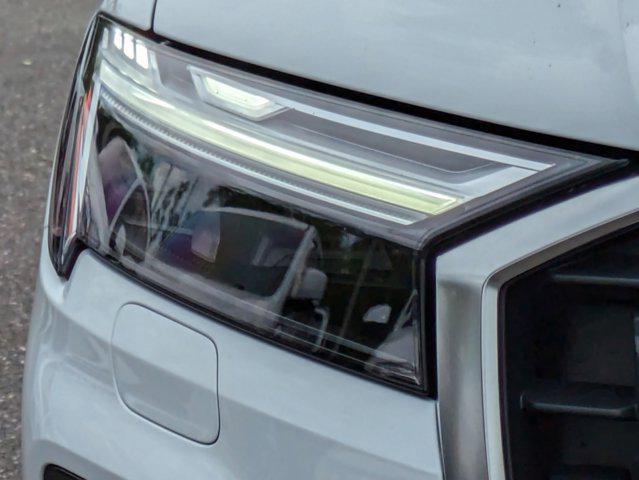 new 2025 Audi Q7 car, priced at $74,600
